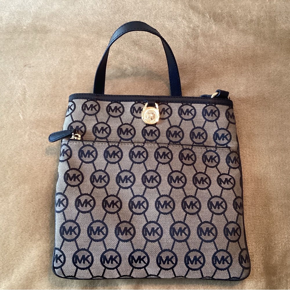 Michael Kors Crossbody Bag
